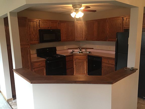 4th image of 800 98th Ave NW #202-41