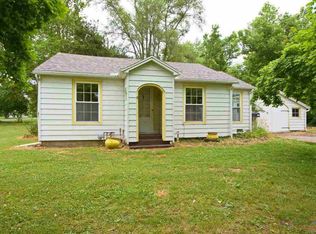 1703 S Ingram Ave, Sedalia, MO 65301