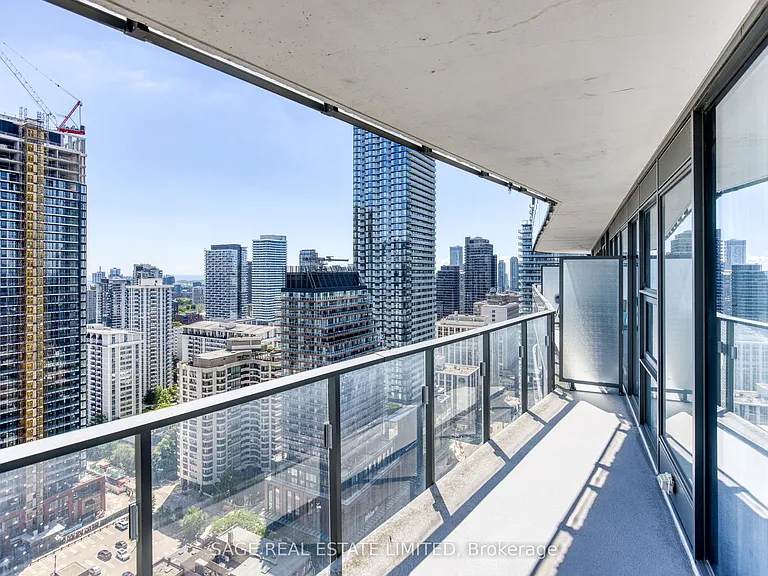 11 Wellesley St W #2613 — Photo 22