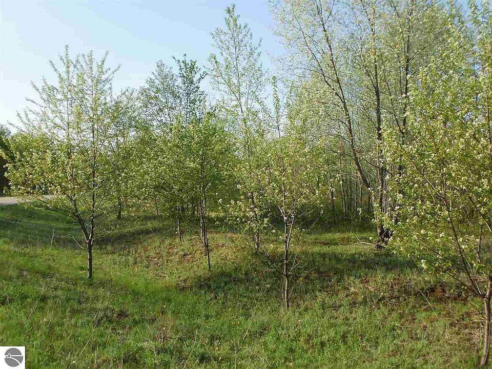 1st image of Sweetwater Dr Lot 25