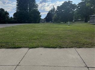 106 N Sycamore Ave, Sycamore, OH 44882