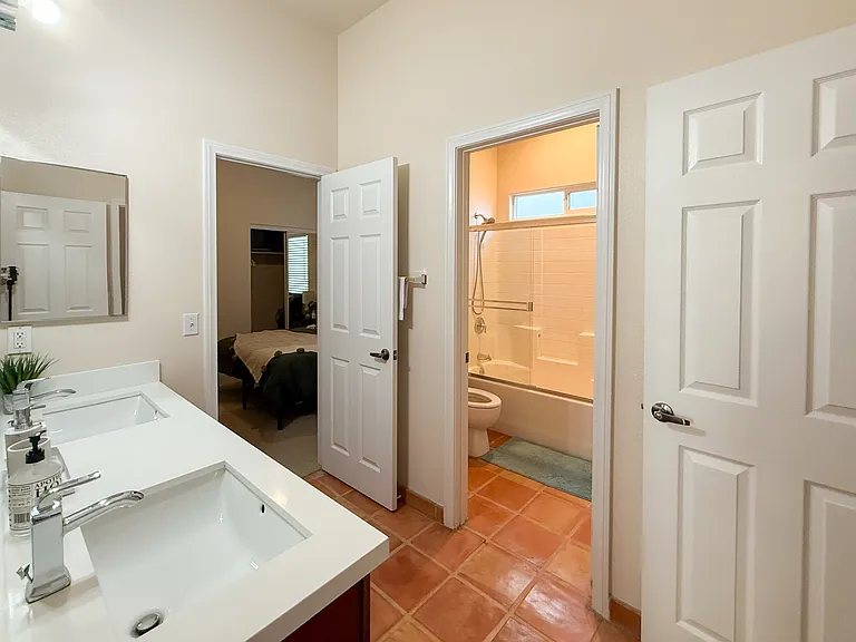 78535 Sagebrush Ave — Photo 3