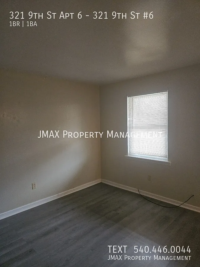 Building Photo - 321 9th St #6
