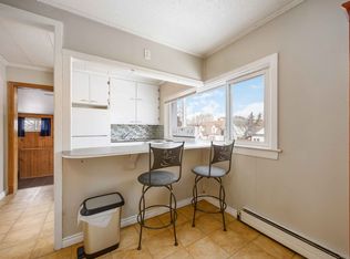 285 Elgin St #1, Sarnia, ON