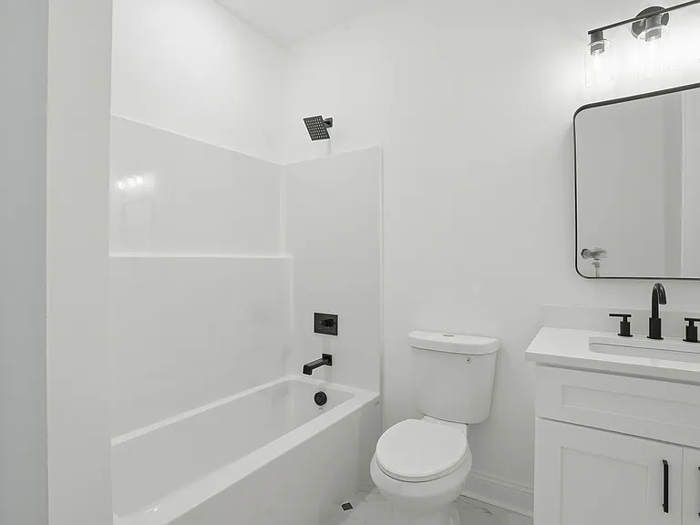 1228 E Anderson St #A — Photo 23