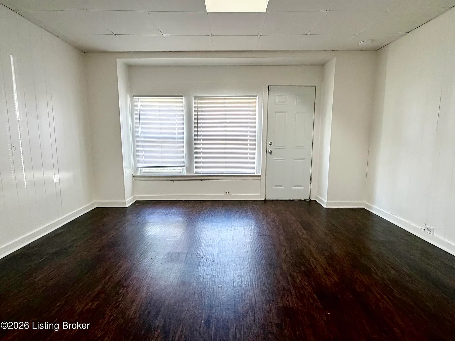 2 bed, 1.0 bath, 1024 sqft, $1,150 — Photo 2