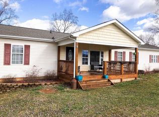 445 Jamestown Rd, Rocky Mount, VA 24151