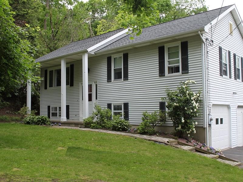 Welcome to 94 Golden Hill Road