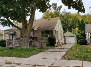 342 S Washington St, Shawano, WI 54166