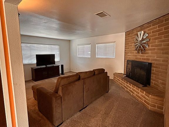 3rd image of 14196 Avenue 352