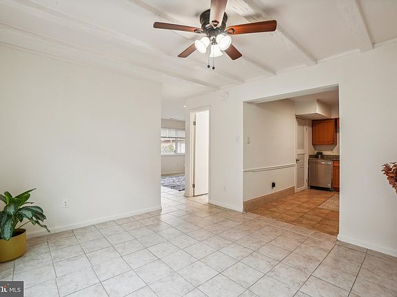 5th image of 3876 Manzanita Pl Suite B