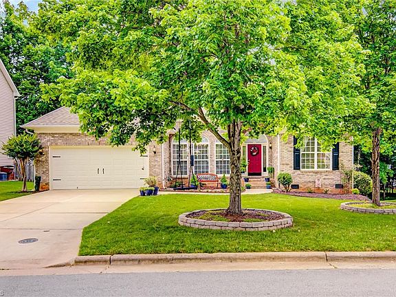 2nd image of 4710 Tenby Dr