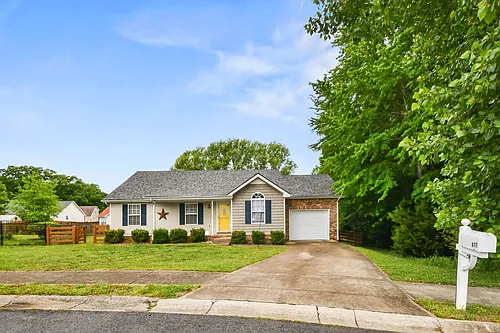 417 Chestnut Grove Way Photo 1