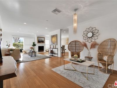 123 S Clark Dr #PENTHOUSE 3, Los Angeles, CA, 90048