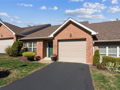 104 Willow Ln, Houston, PA, 15342