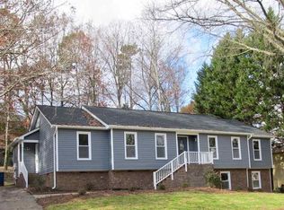 6209 Bramblewood Dr, Raleigh, NC 27612