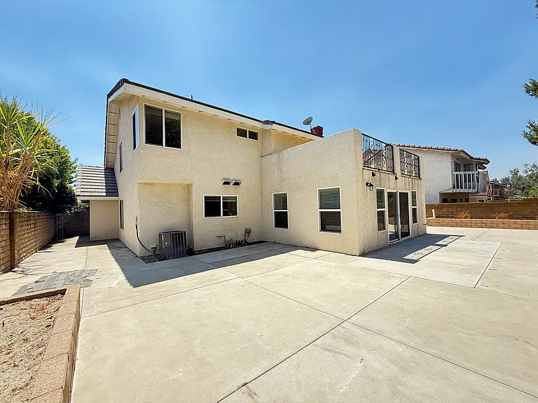 20261 Rim Ridge Rd — Photo 24