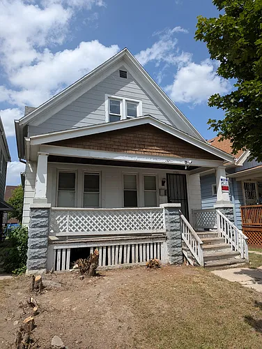 1304 W Ring St #1 Photo 1 1304 W Ring St #1 Photo 1