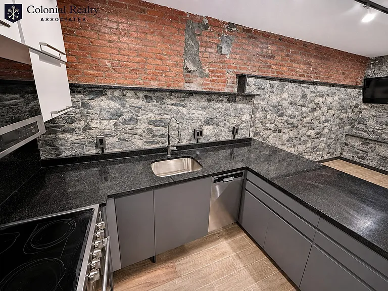 1034 Commonwealth Ave #104 — Photo 11