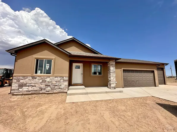 1405 E Dowd Dr, Pueblo, CO 81007