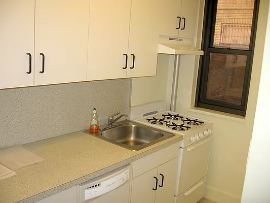 Rented by Rudd Group LTD | media 16