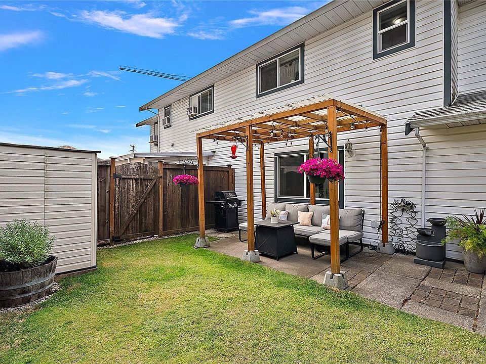 1st image of 2871 Peatt Rd #8