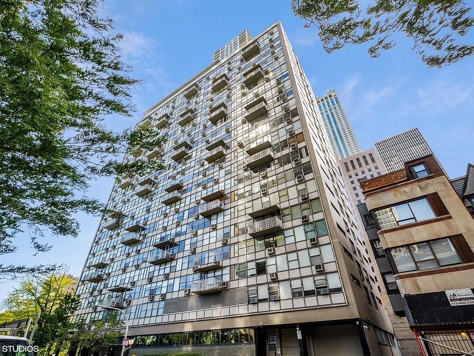 1st image of 1000 N Lake Shore Dr APT 609