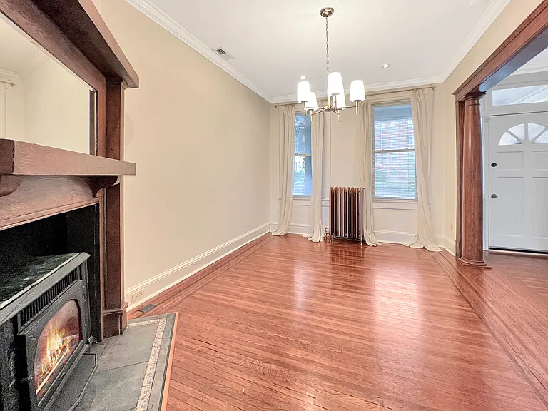 219 Rhode Island Ave NE — Photo 2