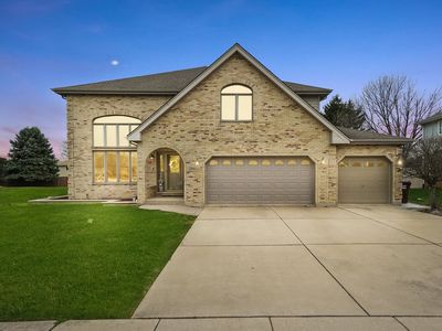 19902 Green Meadows Pkwy, Mokena, IL, 60448