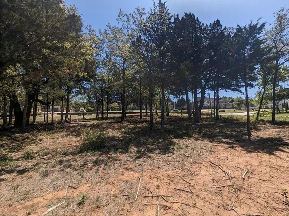 14701 Cumberland Falls Dr #4, Jones, OK 73049