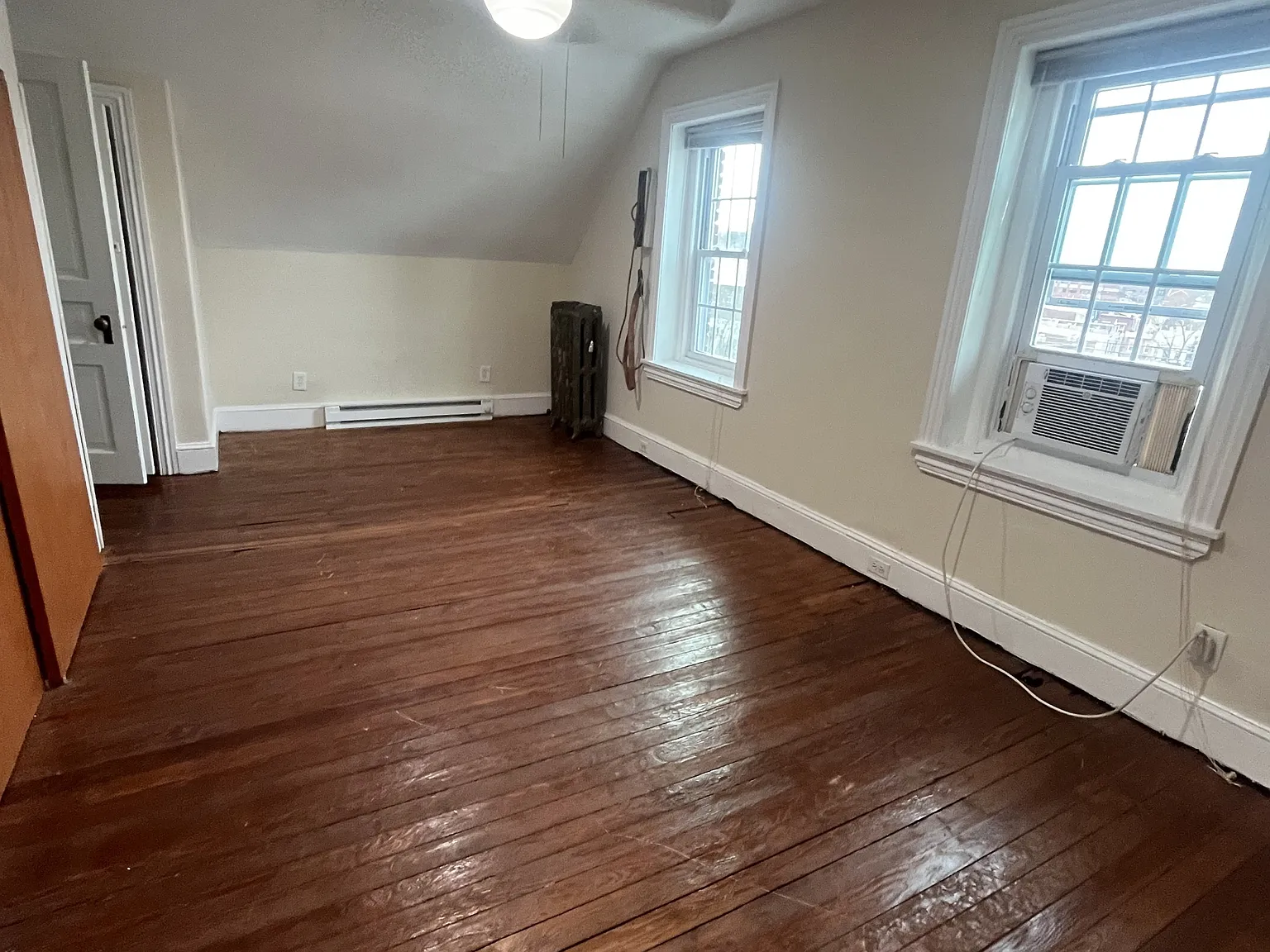3670 Indian Queen Lane - D — Photo 1