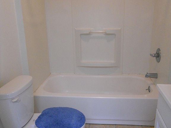 5th image of 123 Virgil Ave #3