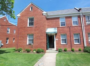 2217 40th St NW #4, Washington, DC 20007