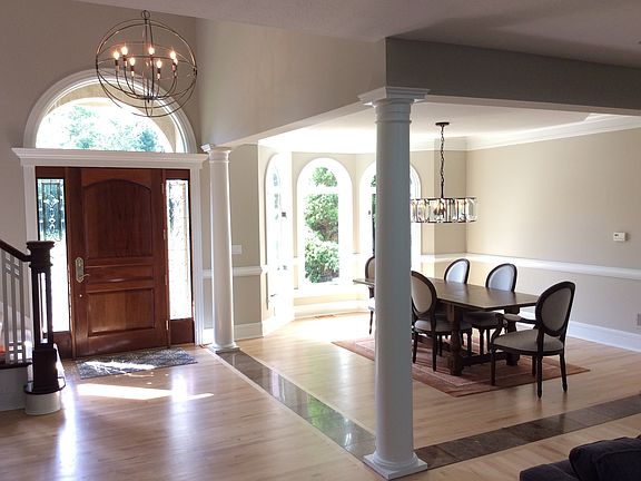 2nd image of 3265 Woodstone Dr