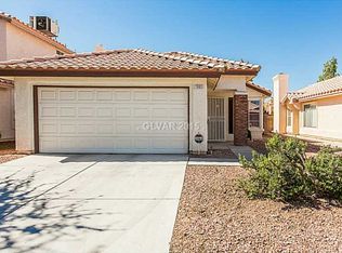 7005 Wood Bark Dr, Las Vegas, NV 89119