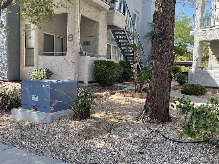 2201 Ramsgate Dr #915 — Photo 16