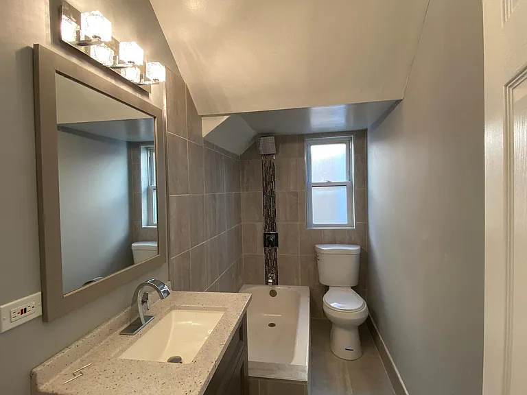 855 N Parkside Ave #1F — Photo 5
