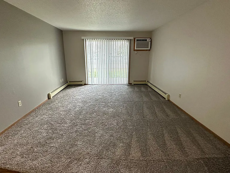 Chaplewood Apartments — Photo 16