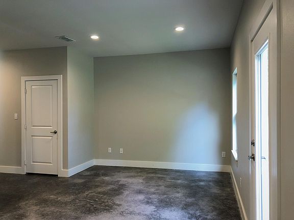 4th image of 10685 Brothers Ln #B