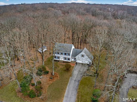 3rd image of 67 Pine Hill Road