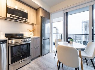 223 Redpath Ave #1210, Toronto, ON M4P 0E8