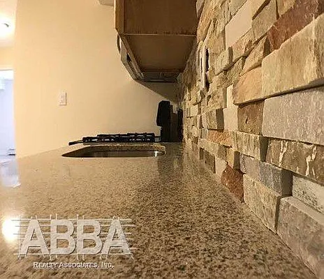 Rented by Abba Realty Associates INC | media 14