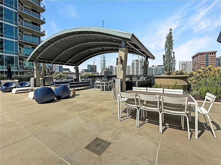 923 Peachtree St NE #924 — Photo 75