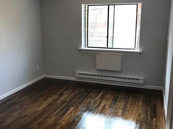 2nd image of 27-05 Astoria Blvd #L