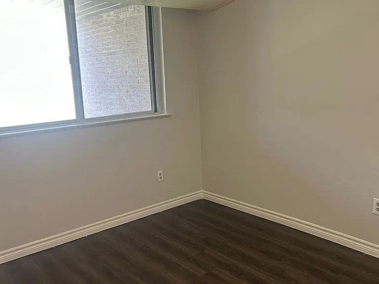 2095 Roche Ct #146 — Photo 18