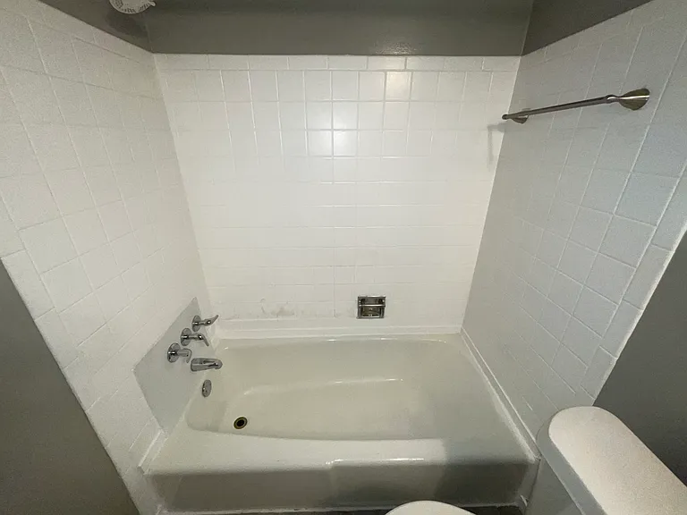595 Brown St — Photo 13