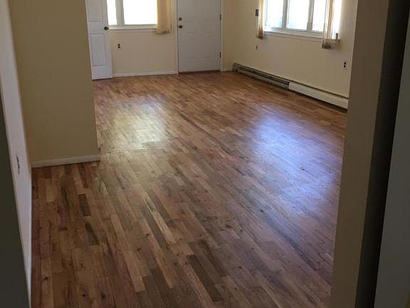 2nd image of 2272 Mount Hope Ln