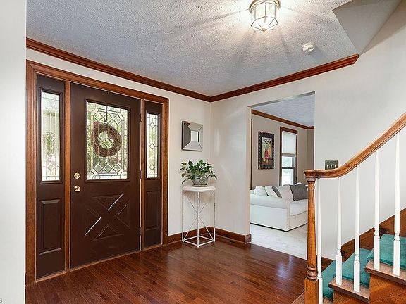 2nd image of 34836 S Side Park Dr