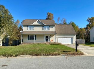 427 Fernway Dr, Burlington, NC 27217