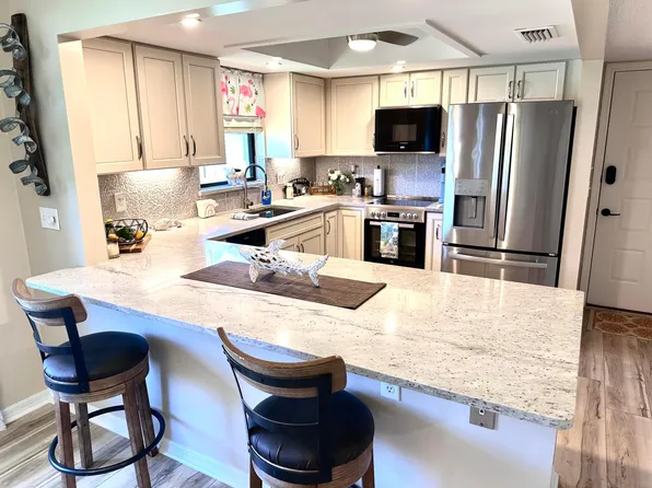 301 SW South River Drive #206, Stuart, FL 34997